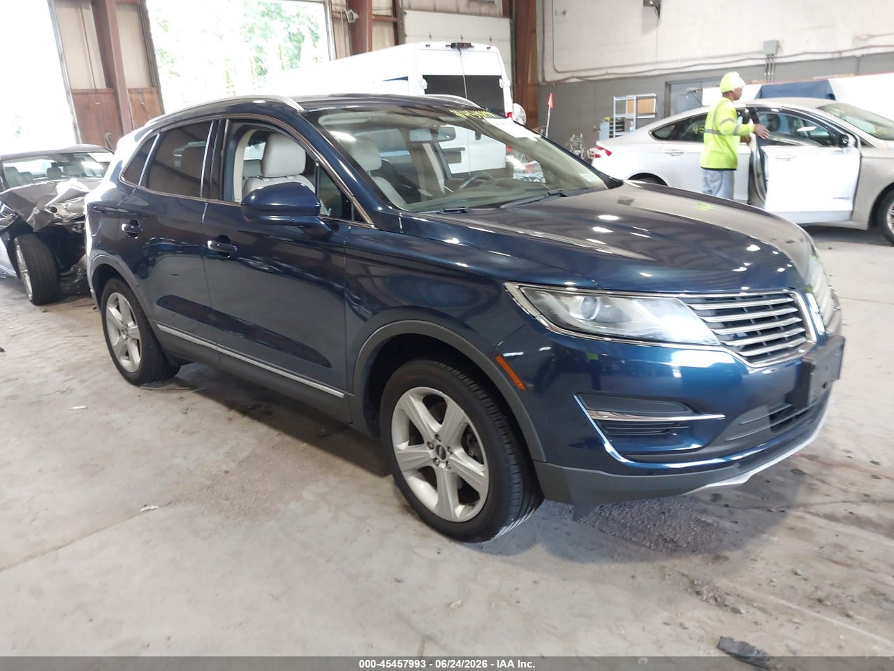 5LMCJ1D90HU****** · 2017 LINCOLN MKC PREMIERE