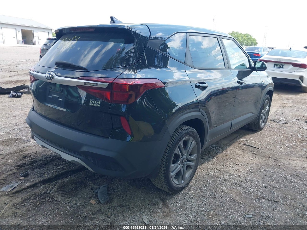 2021 KIA SELTOS LX · 4/11