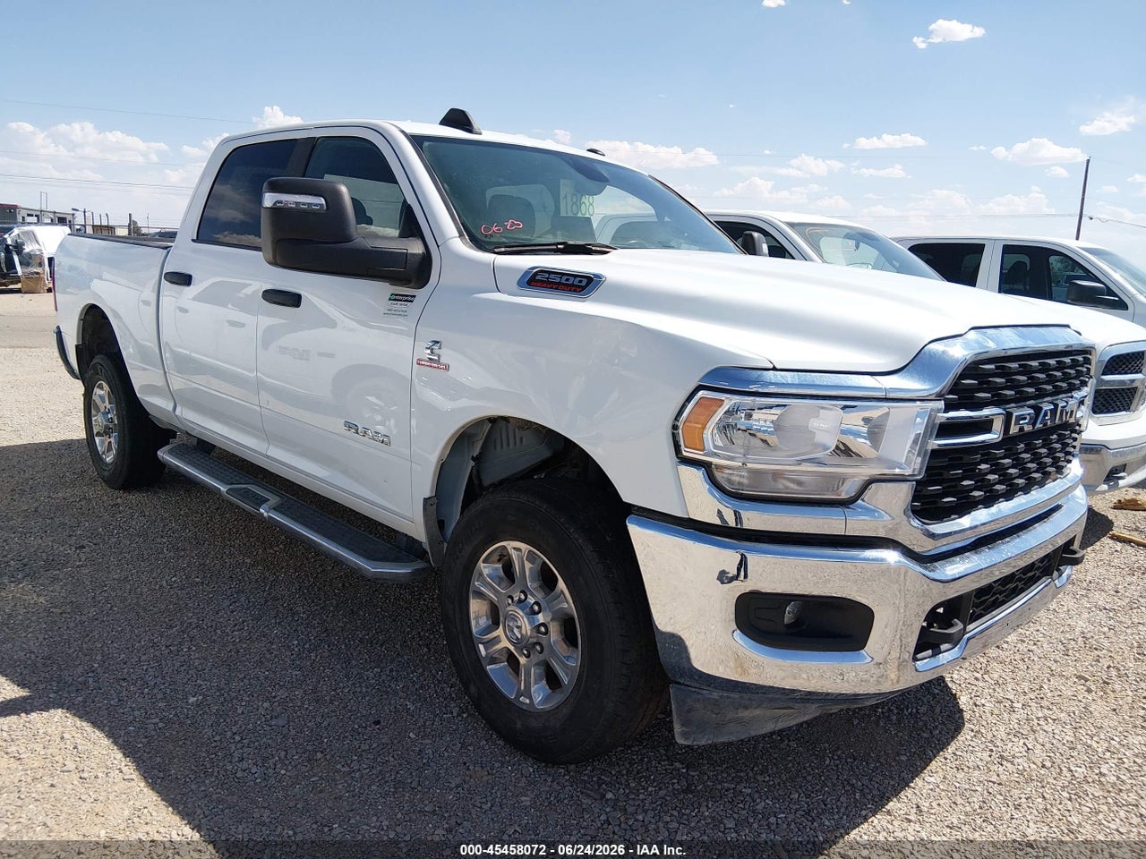 3C6UR5DLXRG****** · 2024 RAM 2500 BIG HORN  4X4 6'4 BOX