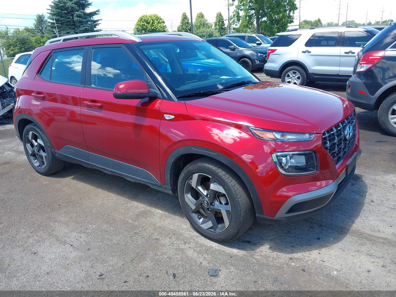 KMHRC8A38SU****** · 2025 HYUNDAI VENUE SEL