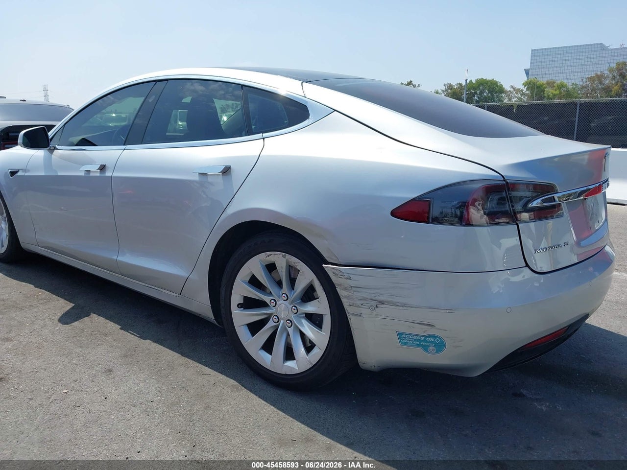 2017 TESLA MODEL S 60/75 · 6/9