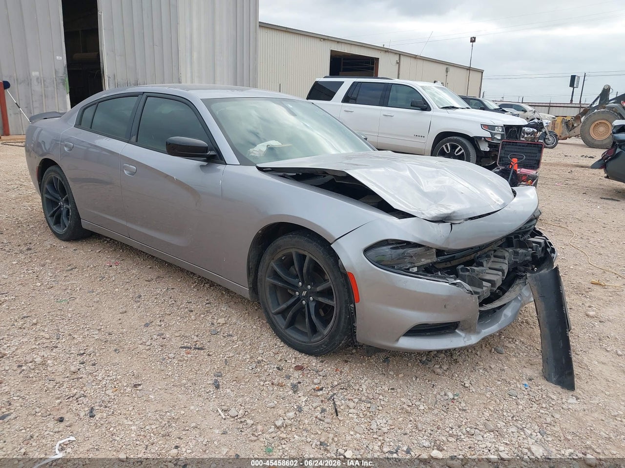 2C3CDXBG7JH****** · 2018 DODGE CHARGER SXT RWD