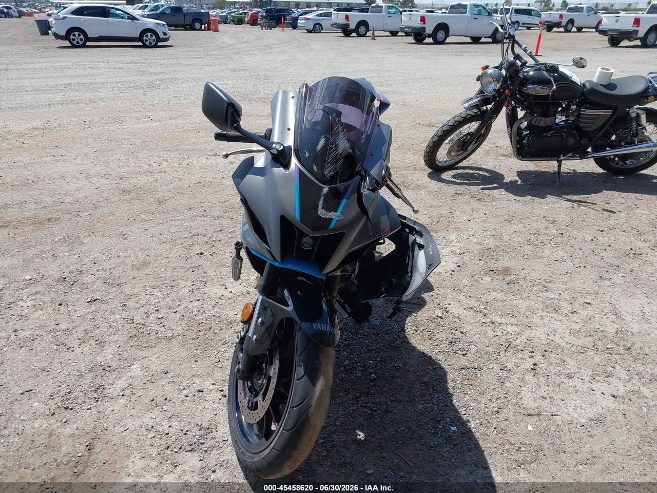 2024 YAMAHA YZFR7 · 5/11