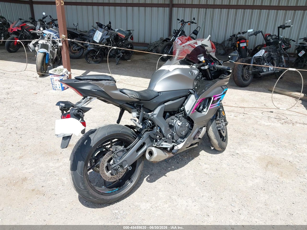 2024 YAMAHA YZFR7 · 4/11