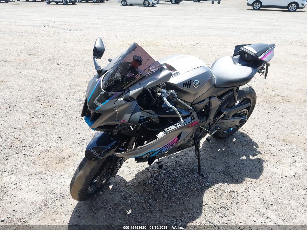 2024 YAMAHA YZFR7 · 2/11