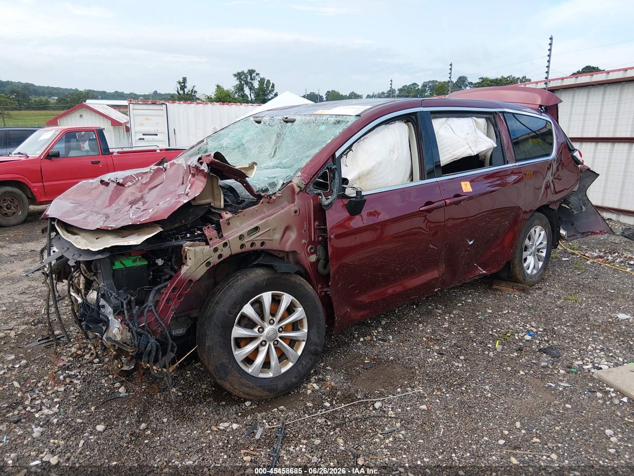 2019 CHRYSLER PACIFICA LX · 2/11