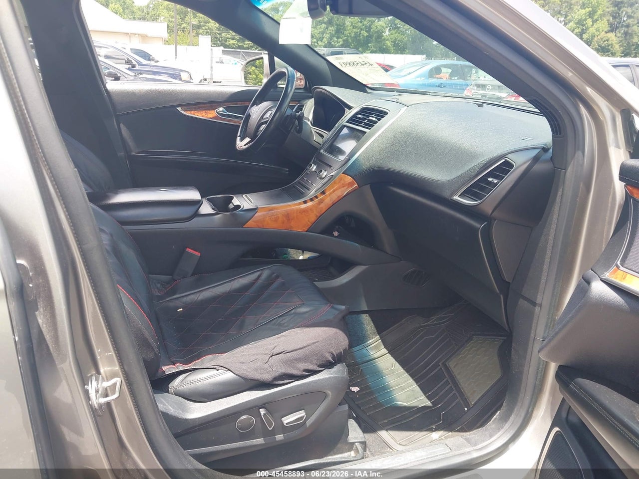 2017 LINCOLN MKX SELECT · 5/11
