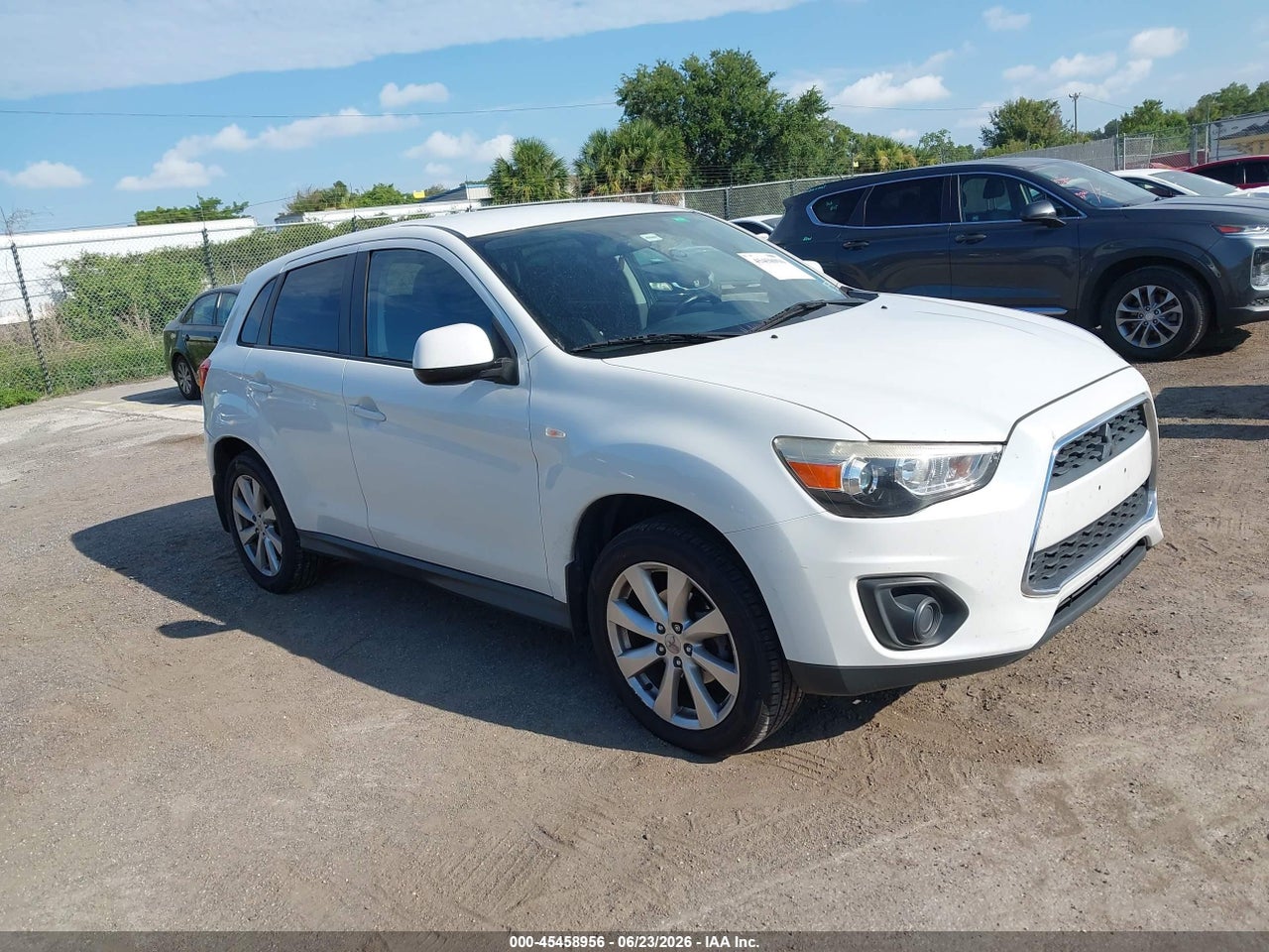 4A4AP3AU5DE****** · 2013 MITSUBISHI OUTLANDER SPORT ES