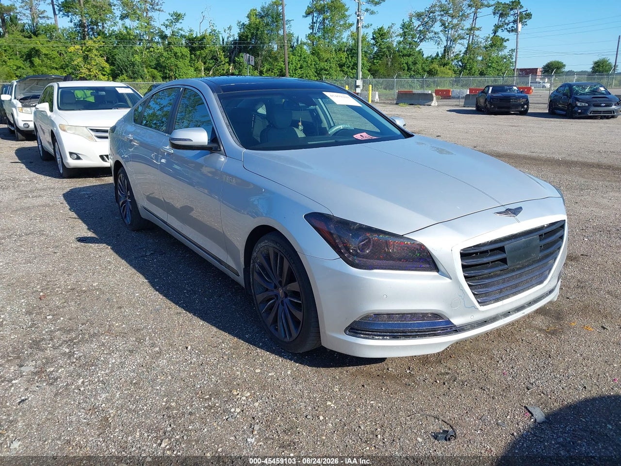 KMHGN4JF6FU****** · 2015 HYUNDAI GENESIS 5.0