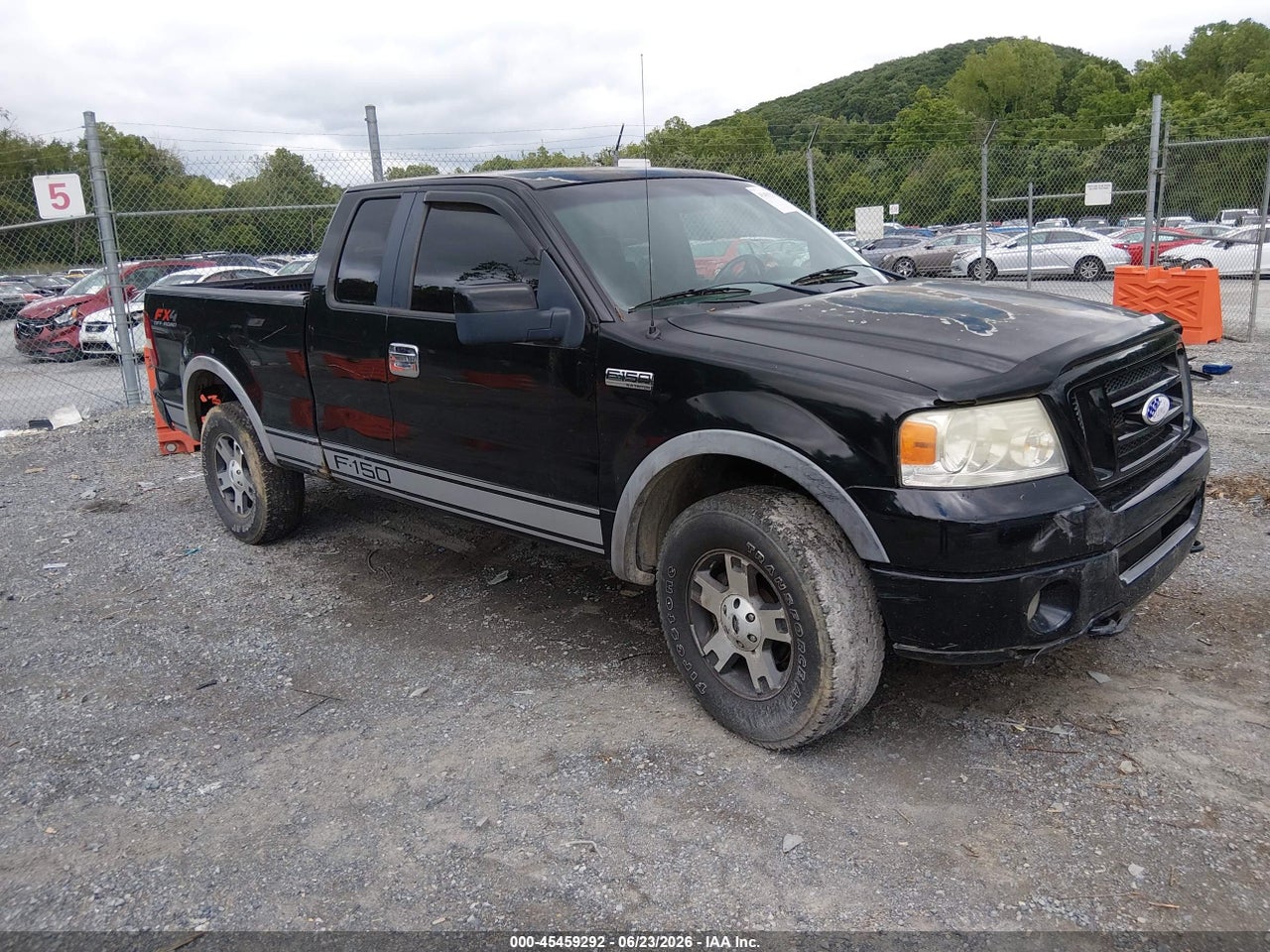 1FTPX14V37F****** · 2007 FORD F-150 FX4/LARIAT/XL/XLT