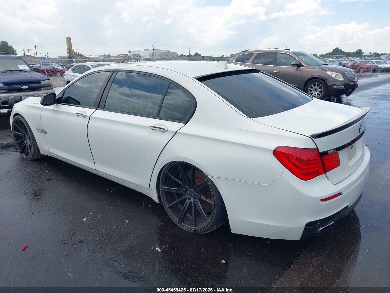 2010 BMW 750LI   · 3/11
