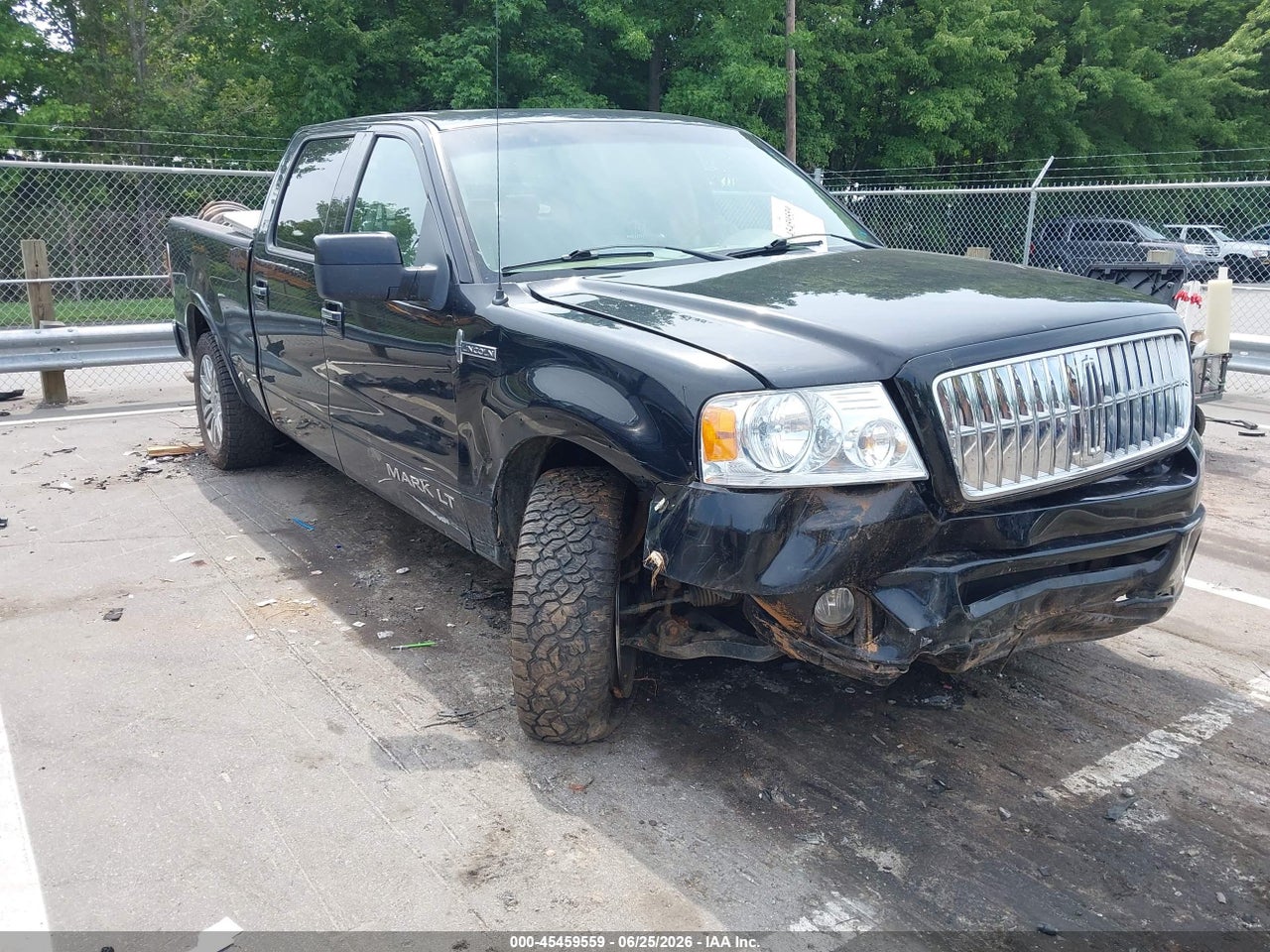 5LTPW18527F****** · 2007 LINCOLN MARK LT