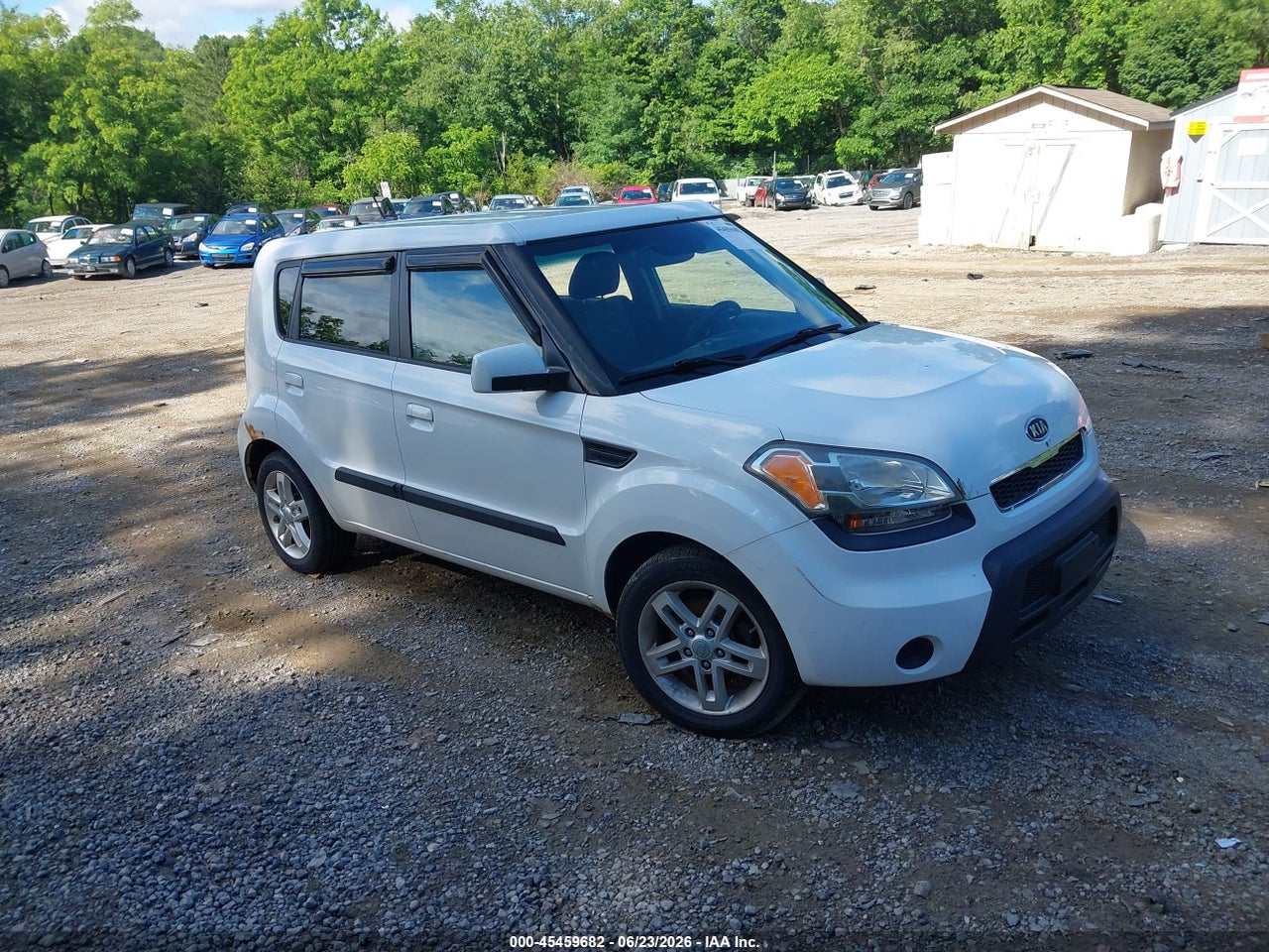KNDJT2A25A7****** · 2010 KIA SOUL +
