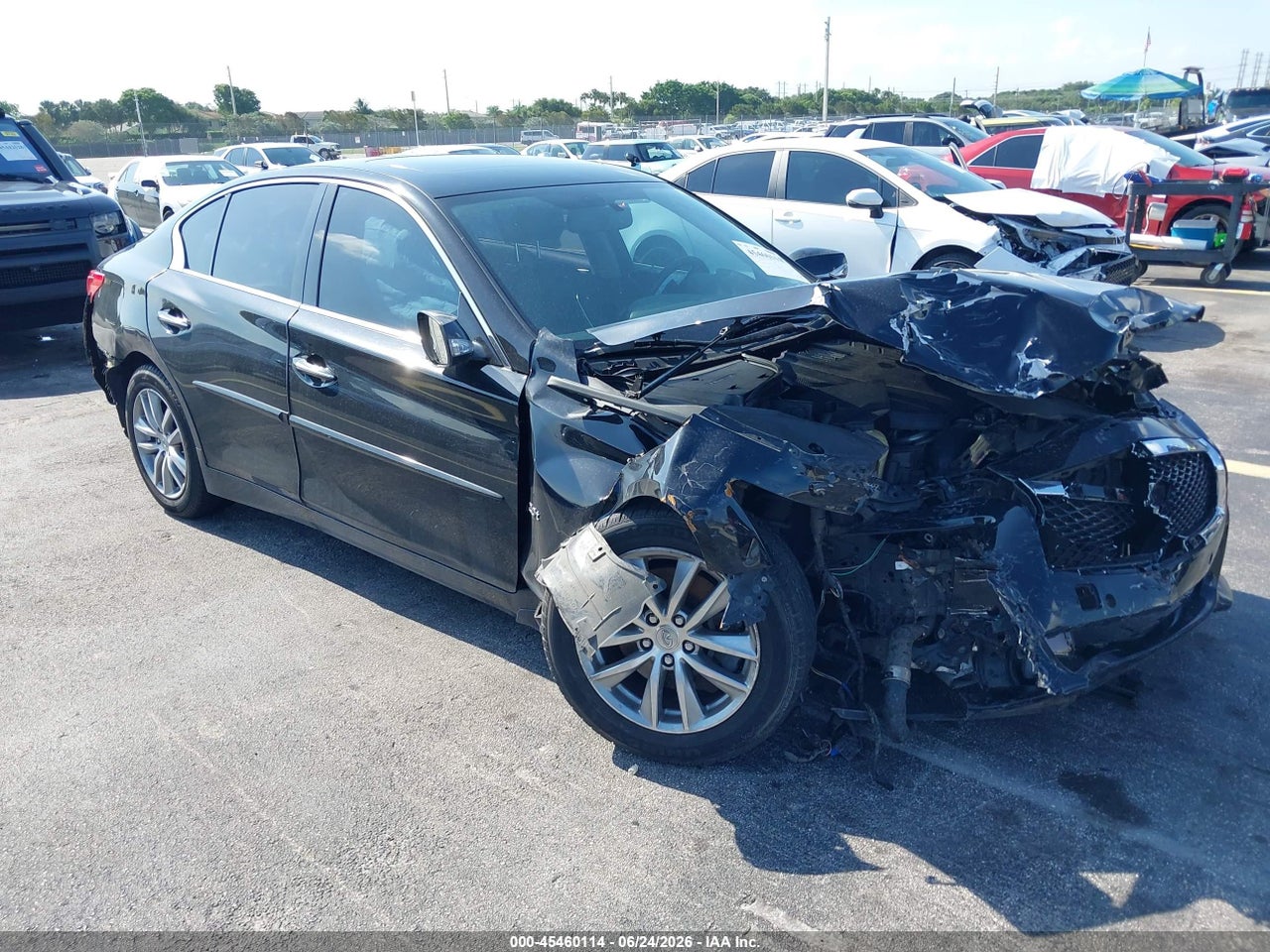 JN1CV7AR1GM****** · 2016 INFINITI Q50 2.0T PREMIUM