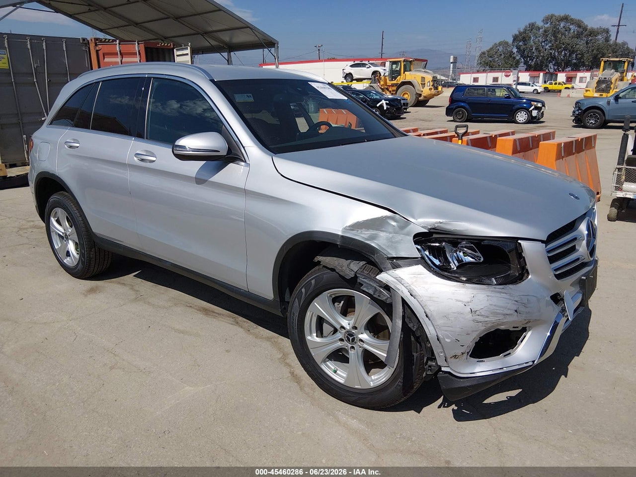 WDC0G4JBXJV****** · 2018 MERCEDES-BENZ GLC 300