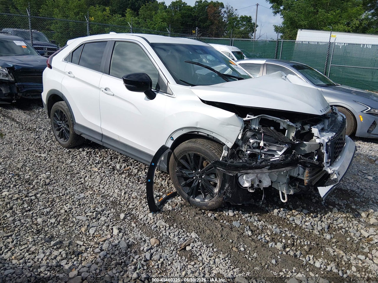 JA4ATVAA8SZ****** · 2025 MITSUBISHI ECLIPSE CROSS LE S-AWC