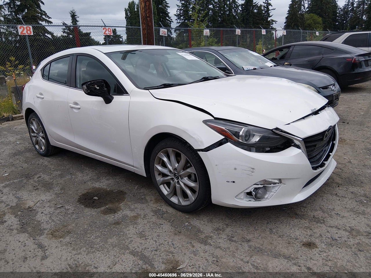 JM1BM1M38E1****** · 2014 MAZDA MAZDA3 S GRAND TOURING