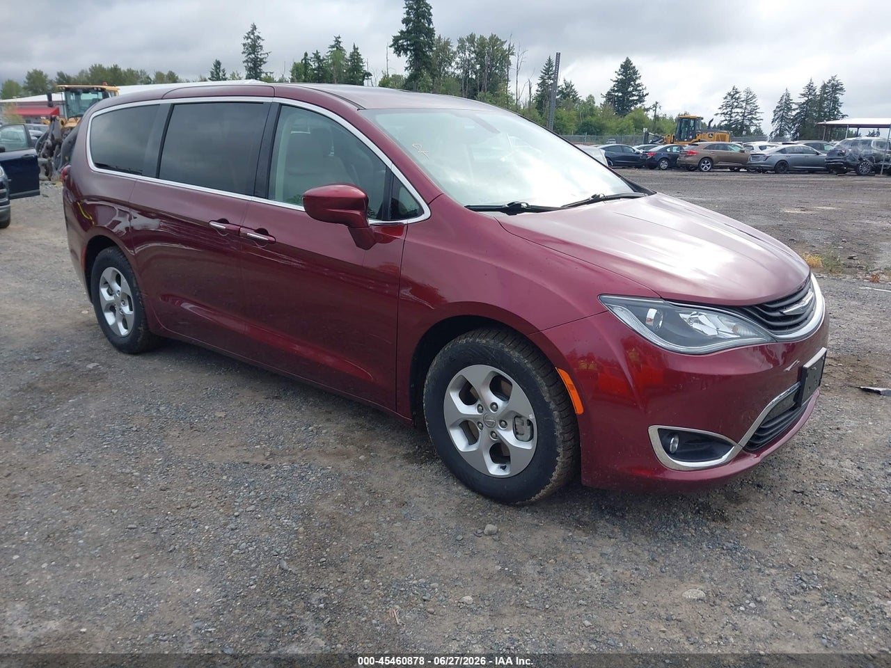 2C4RC1H70JR****** · 2018 CHRYSLER PACIFICA HYBRID TOURING PLUS