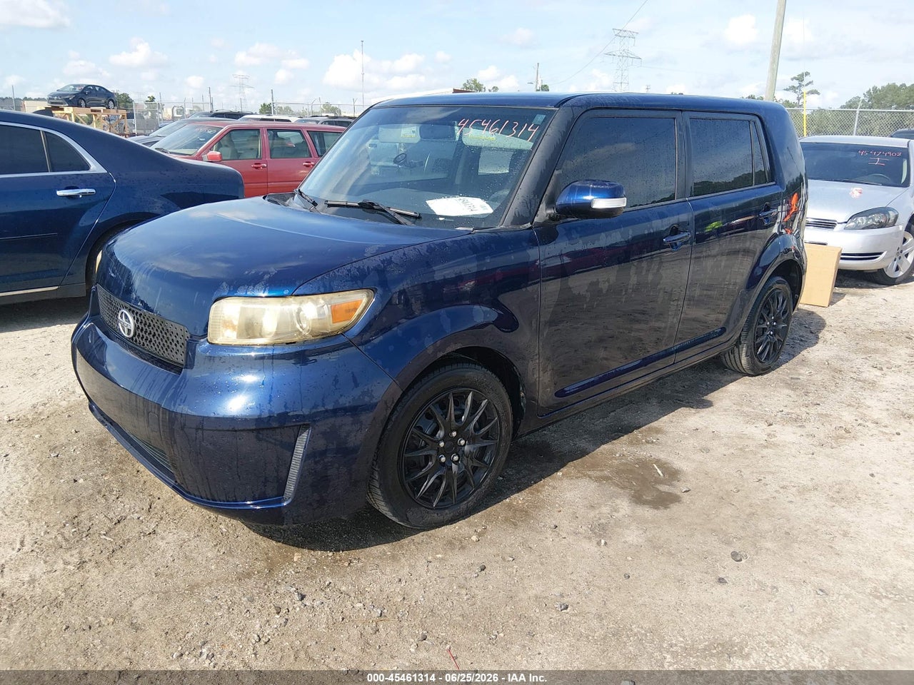 2008 SCION XB   · 2/11