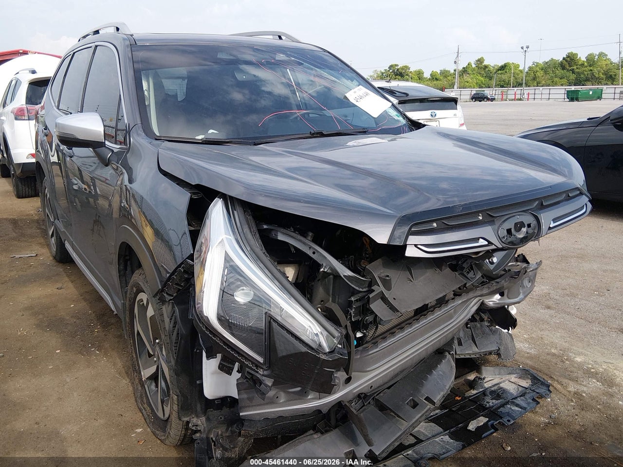 JF2SKARC3NH****** · 2022 SUBARU FORESTER TOURING