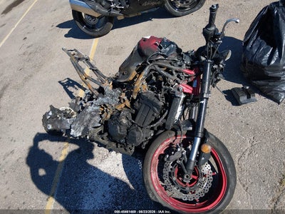 ML5ZRDF14RD****** · 2024 KAWASAKI ZR900 F