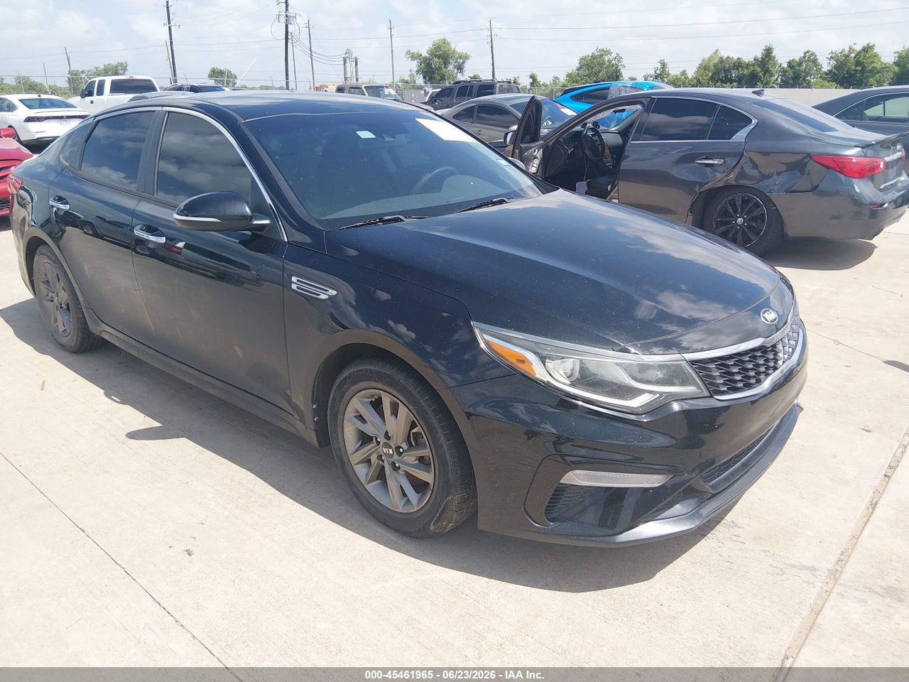 5XXGT4L32KG****** · 2019 KIA OPTIMA LX