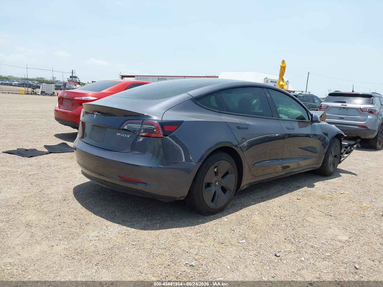 2021 TESLA MODEL 3 STANDARD RANGE PLUS REAR-WHEEL DRIVE · 4/9