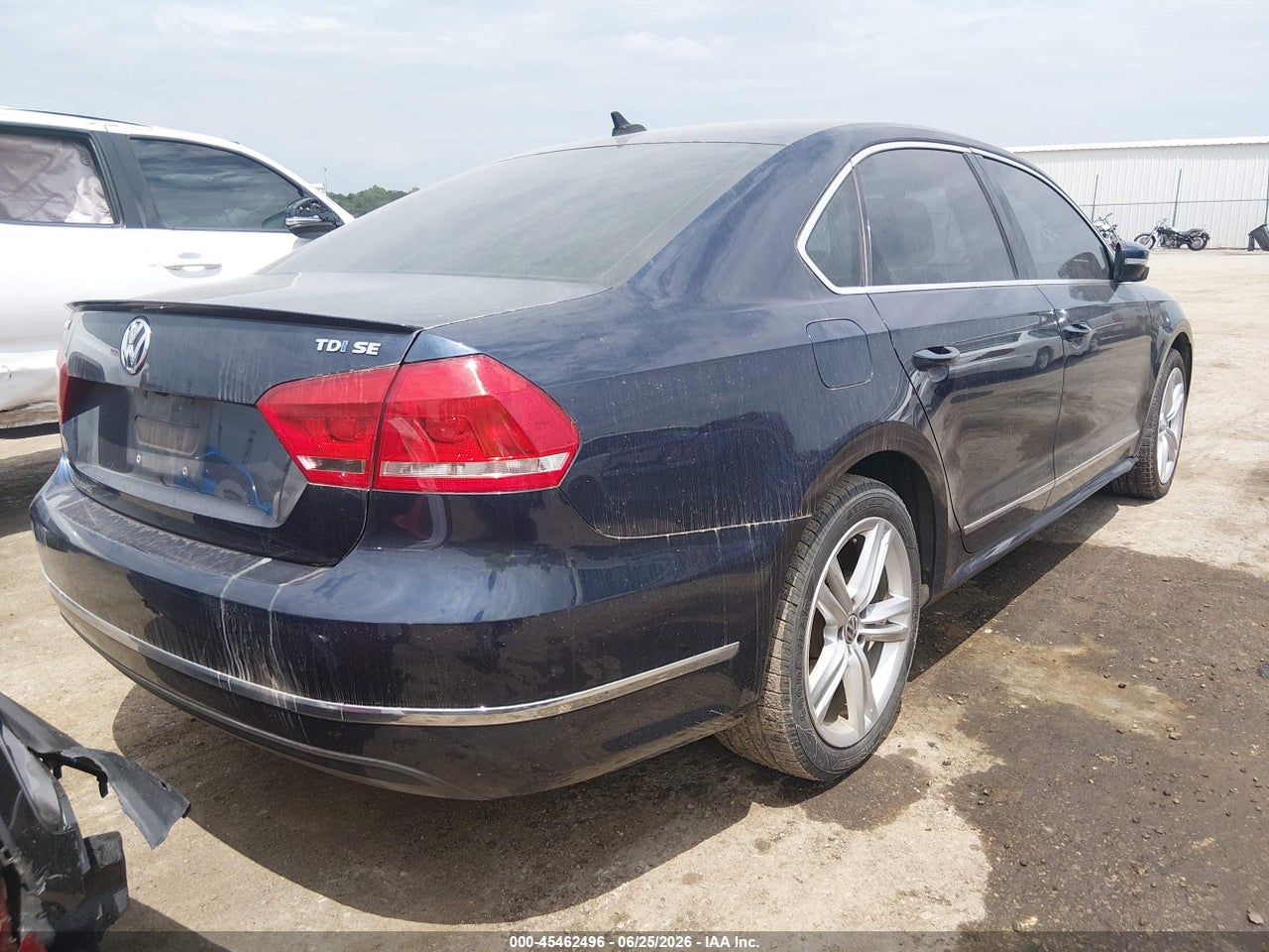 2014 VOLKSWAGEN PASSAT 2.0L TDI SE · 4/11