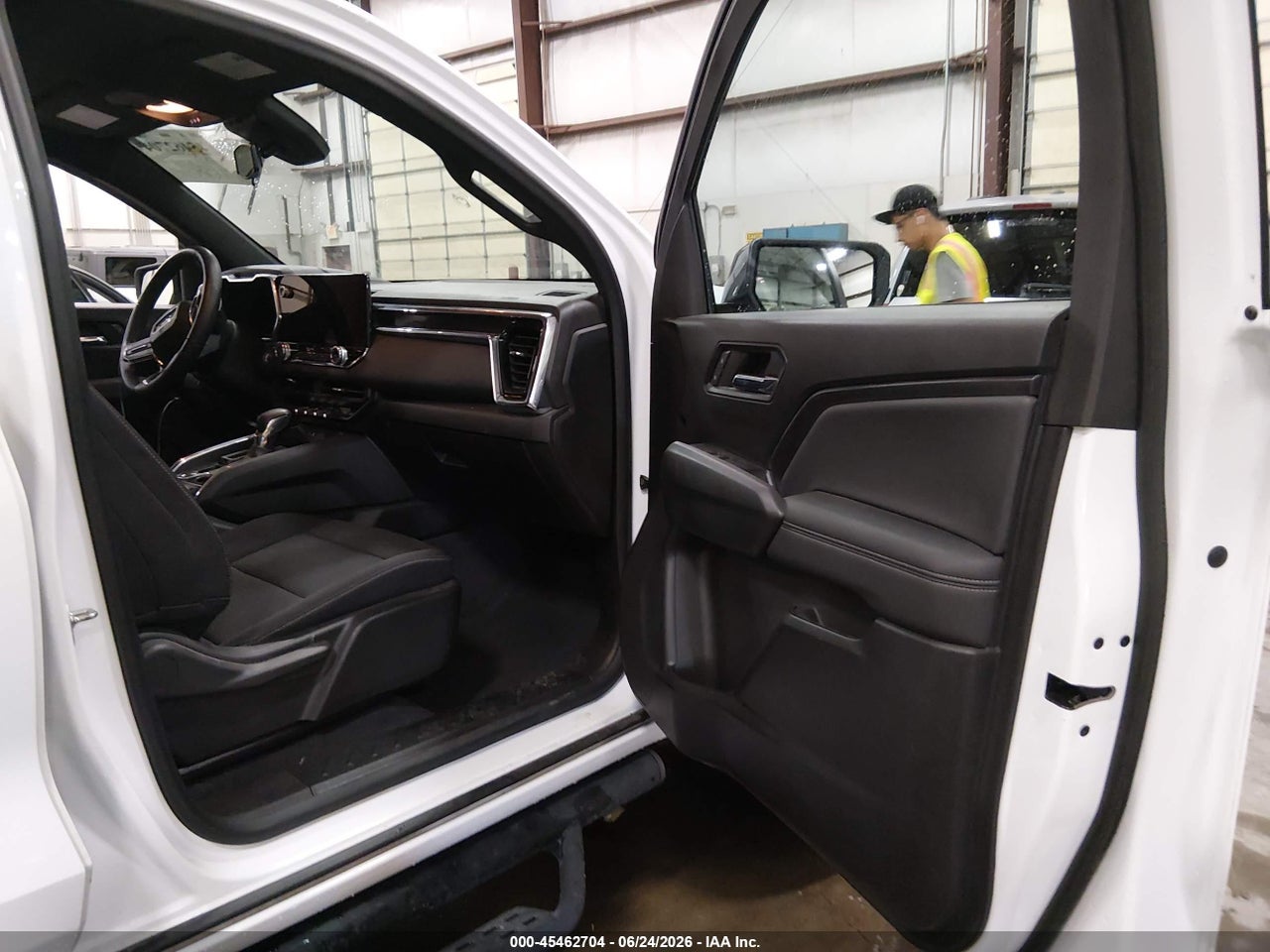 2024 GMC CANYON 2WD ELEVATION · 5/11
