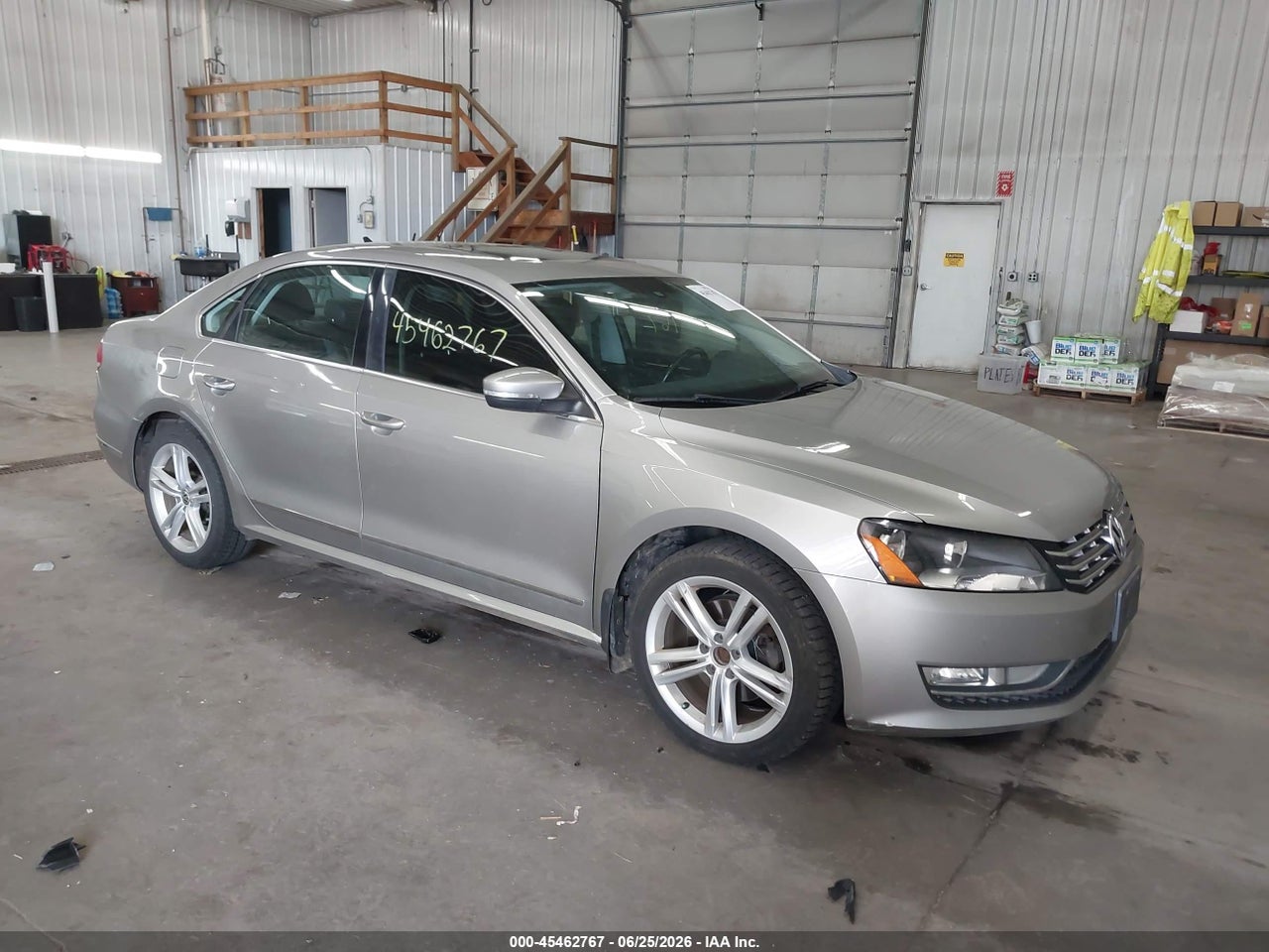 1VWCN7A39EC****** · 2014 VOLKSWAGEN PASSAT 2.0L TDI SEL PREMIUM