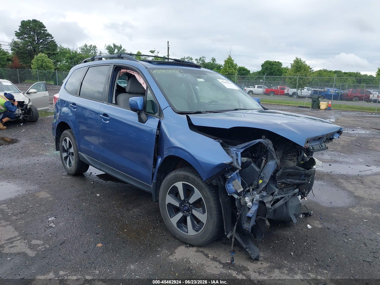 JF2SJAGC4JH****** · 2018 SUBARU FORESTER 2.5I PREMIUM