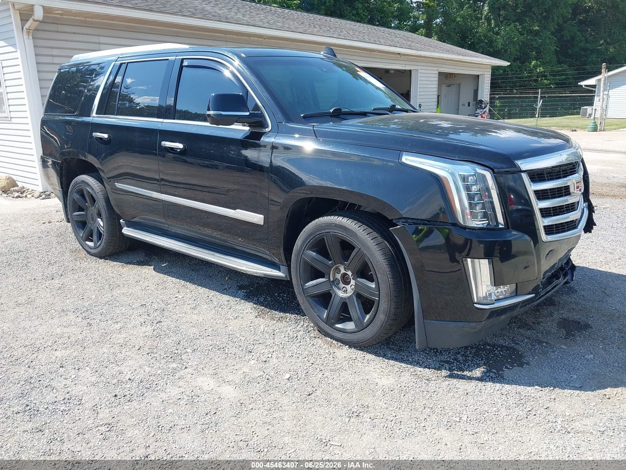 1GYS4BKJ8GR****** · 2016 CADILLAC ESCALADE LUXURY COLLECTION