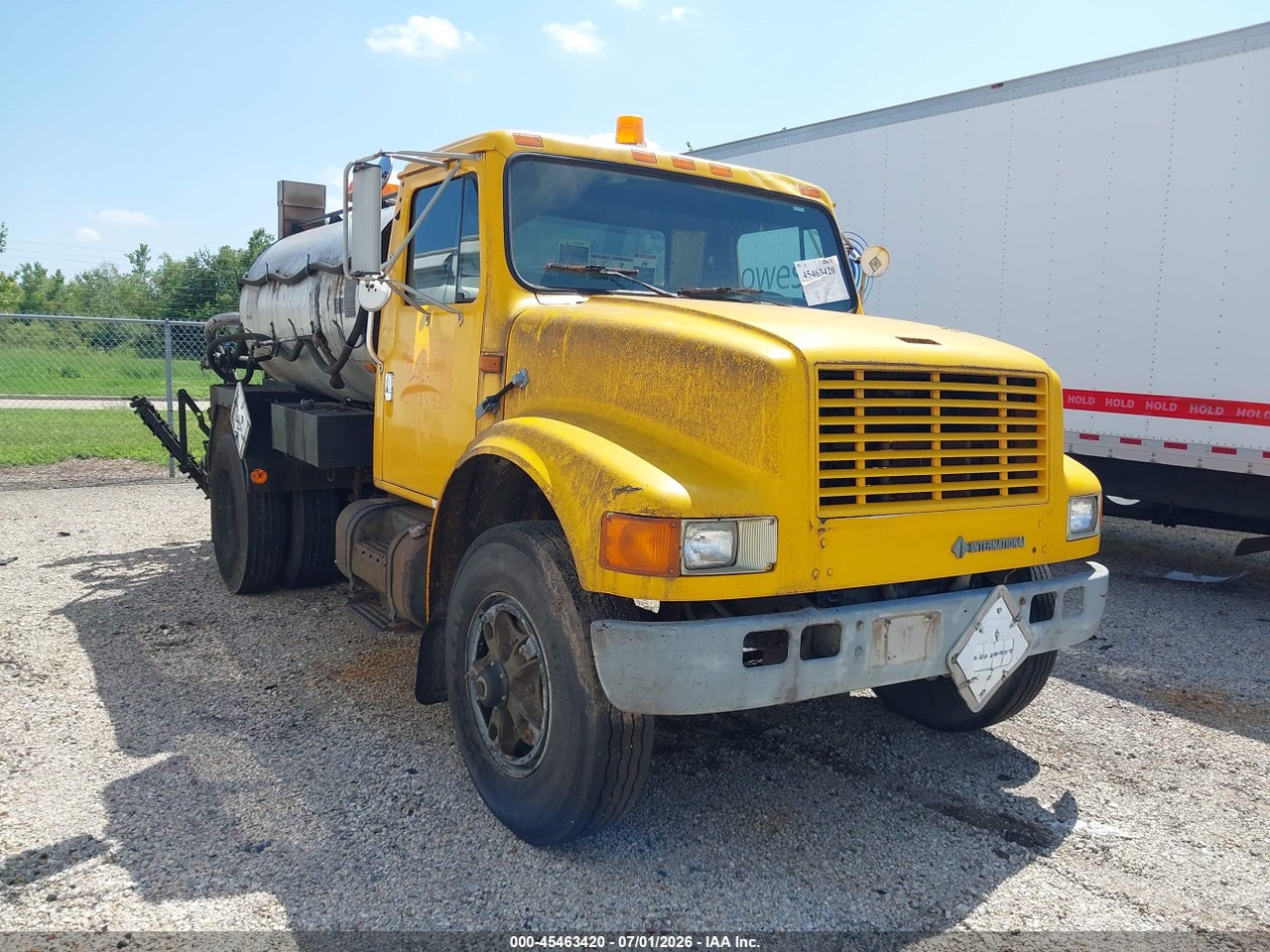1HTSCPEN1NH****** · 1992 INTERNATIONAL 4000 4700
