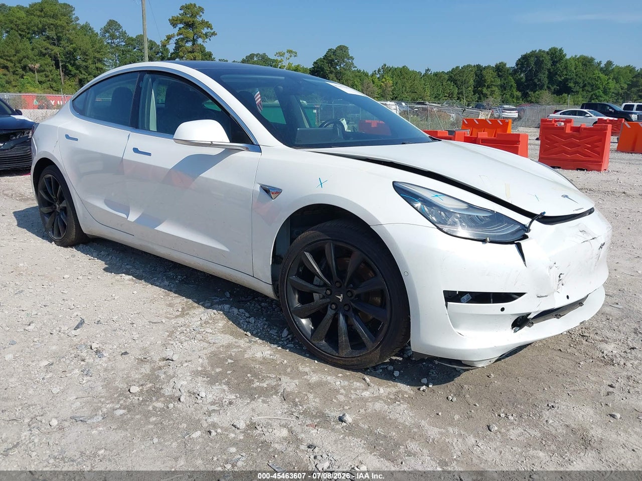 5YJ3E1EA1JF****** · 2018 TESLA MODEL 3 LONG RANGE/MID RANGE