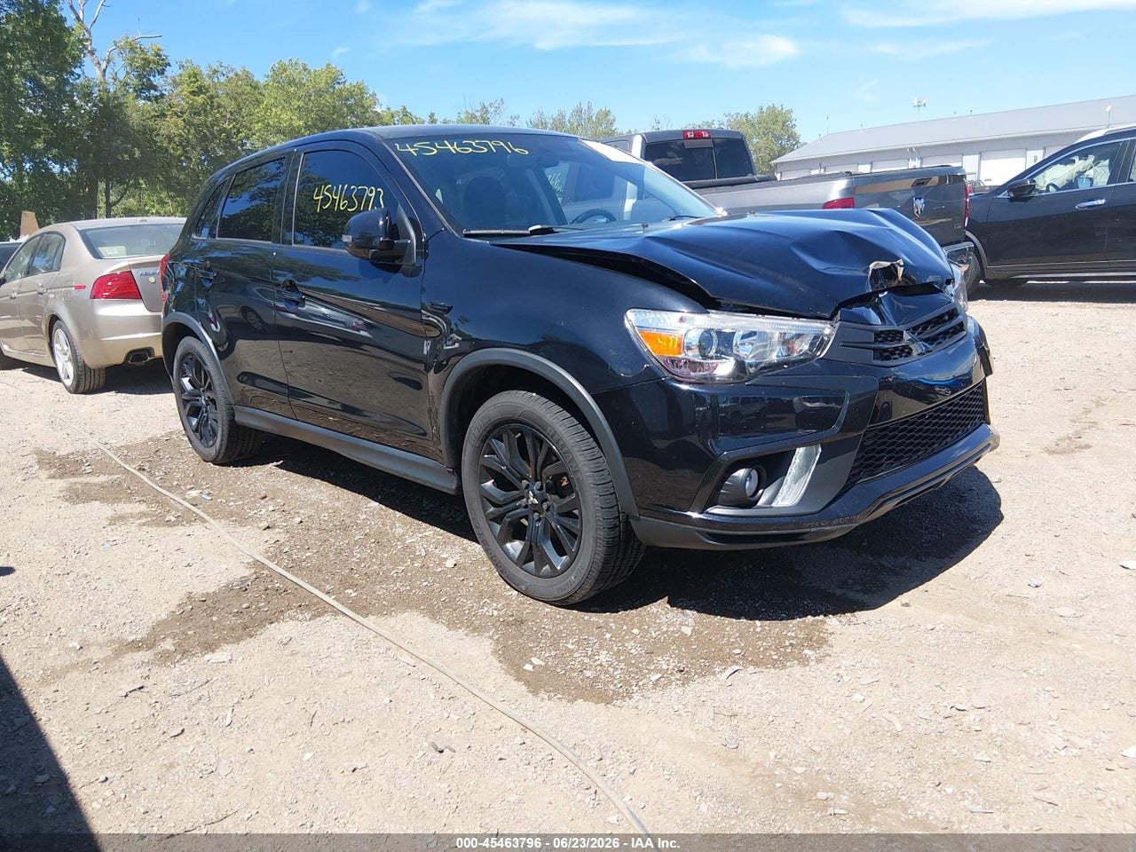 JA4AR3AU2JZ****** · 2018 MITSUBISHI OUTLANDER SPORT 2.0 LE
