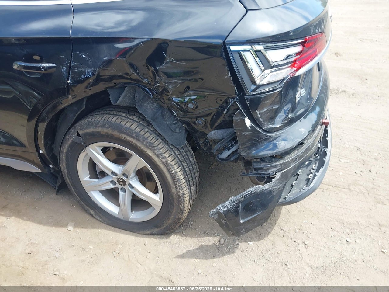 2021 AUDI Q5 PREMIUM 45 TFSI QUATTRO S TRONIC · 6/11
