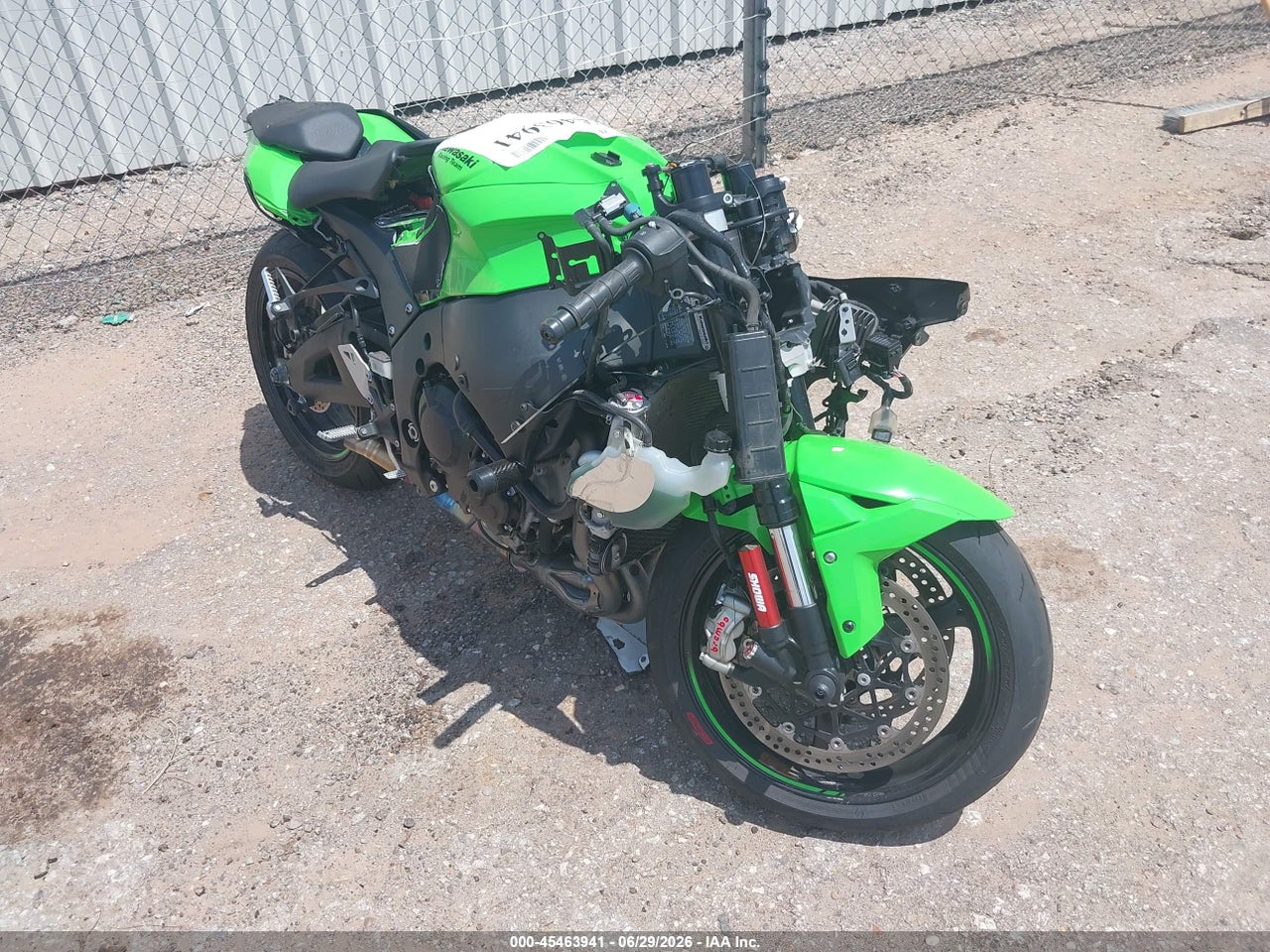 JKBZXVM12MA****** · 2021 KAWASAKI ZX1002 M