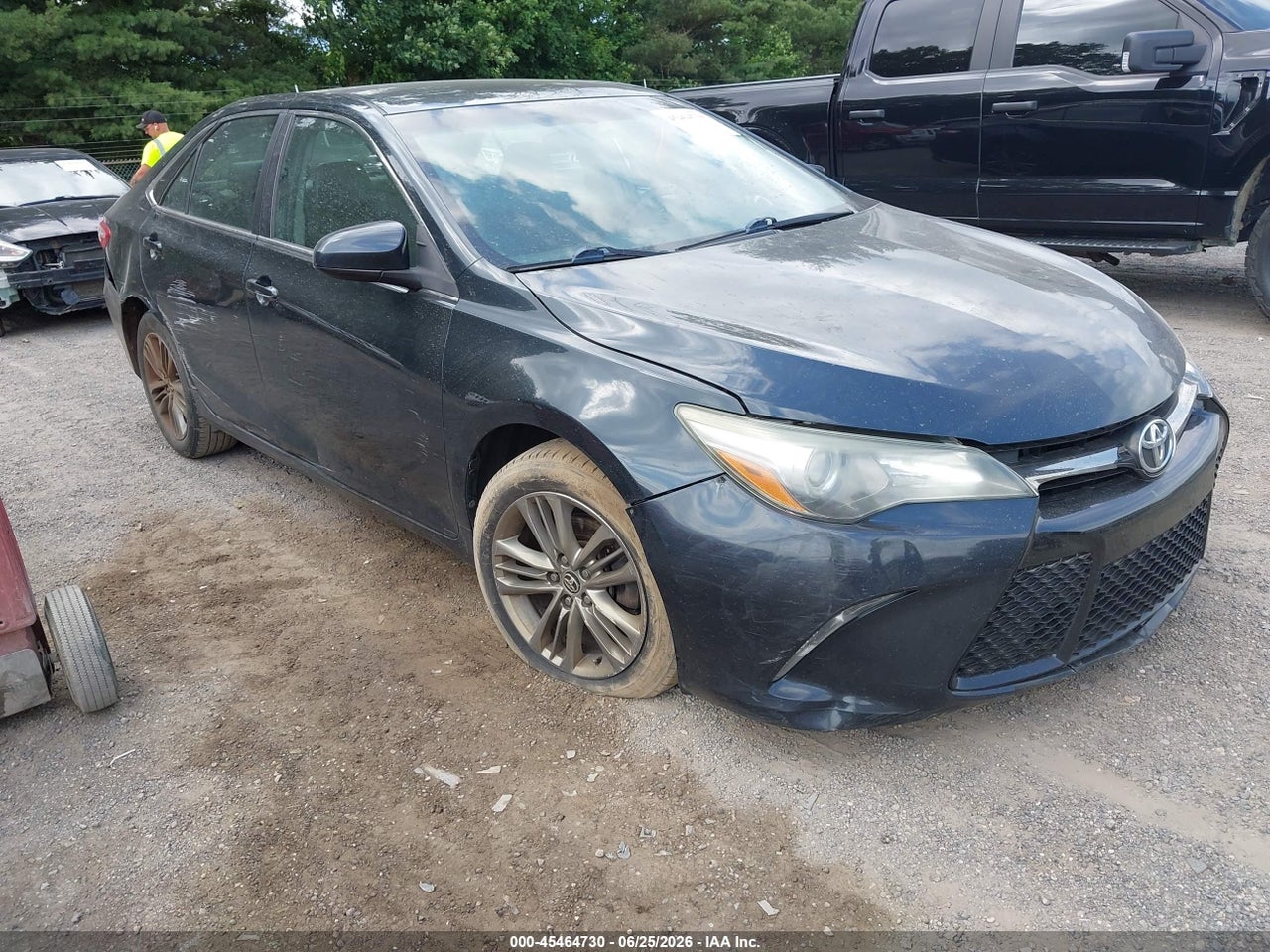 4T1BF1FK3FU****** · 2015 TOYOTA CAMRY SE