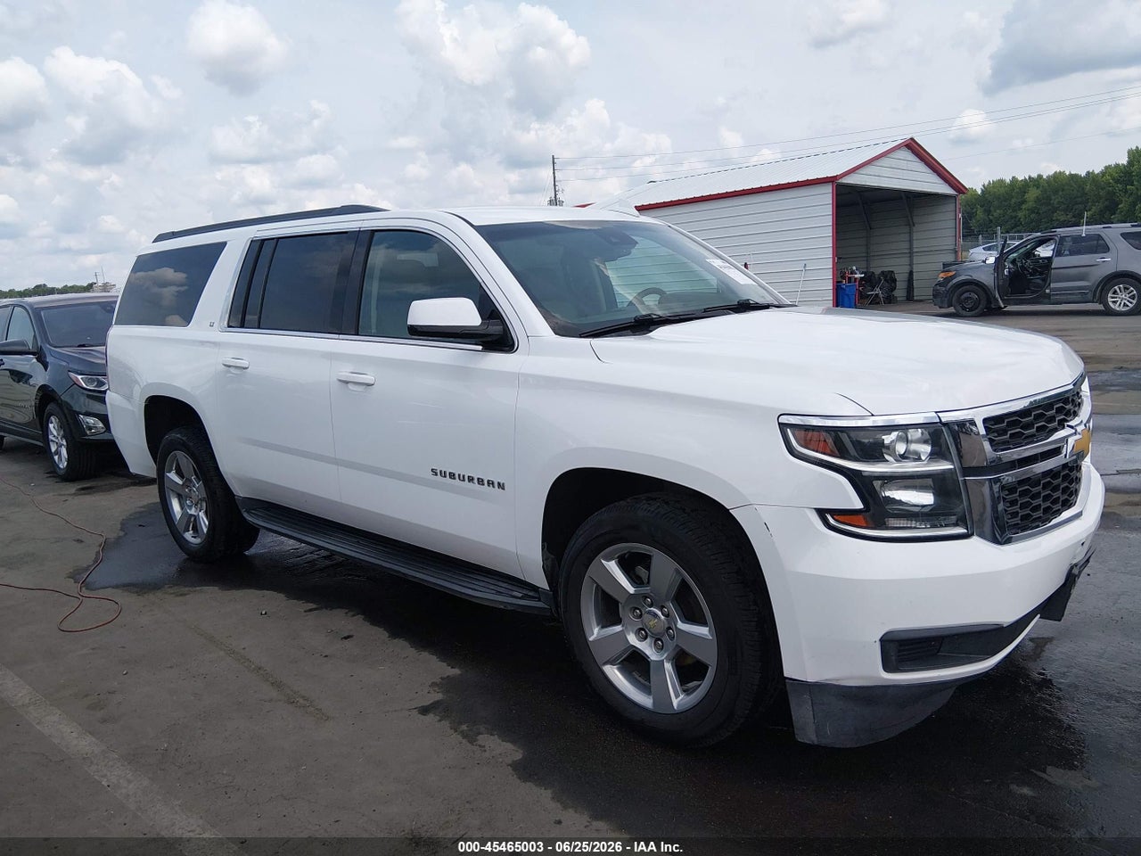 1GNSCHKC0HR****** · 2017 CHEVROLET SUBURBAN LT