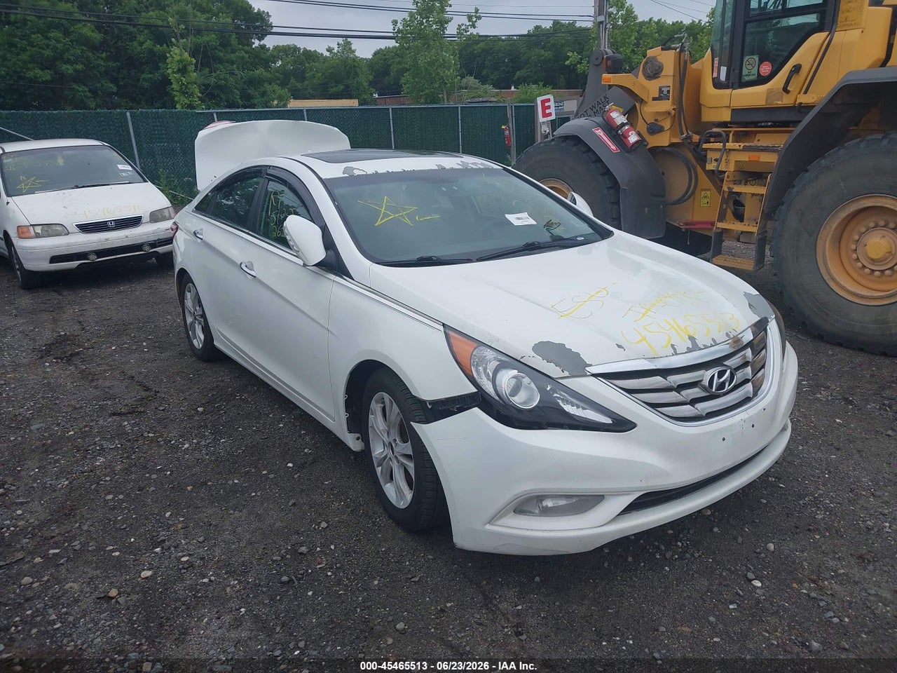 5NPEC4AC5BH****** · 2011 HYUNDAI SONATA LIMITED
