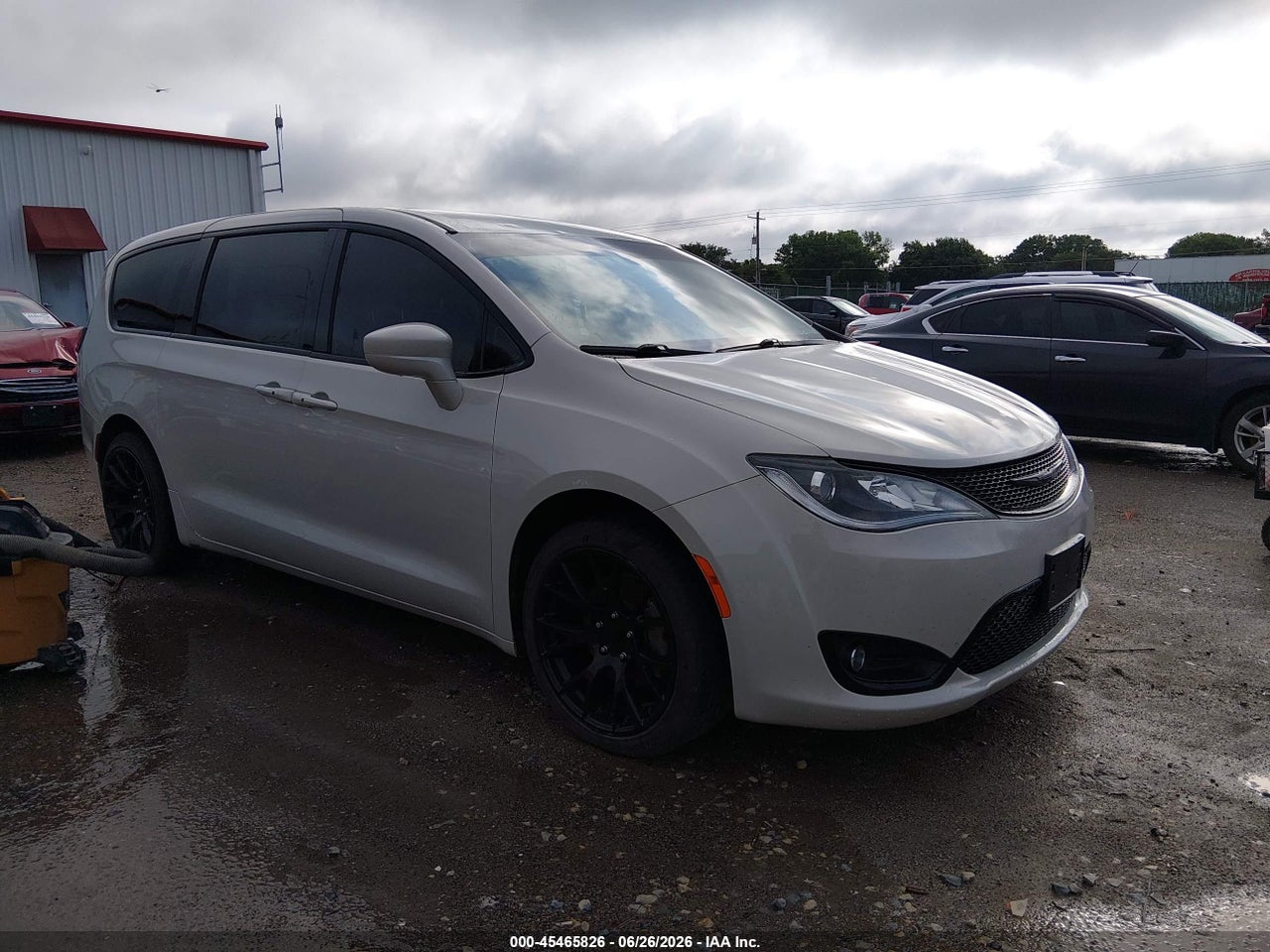 2C4RC1FG7KR****** · 2019 CHRYSLER PACIFICA TOURING PLUS