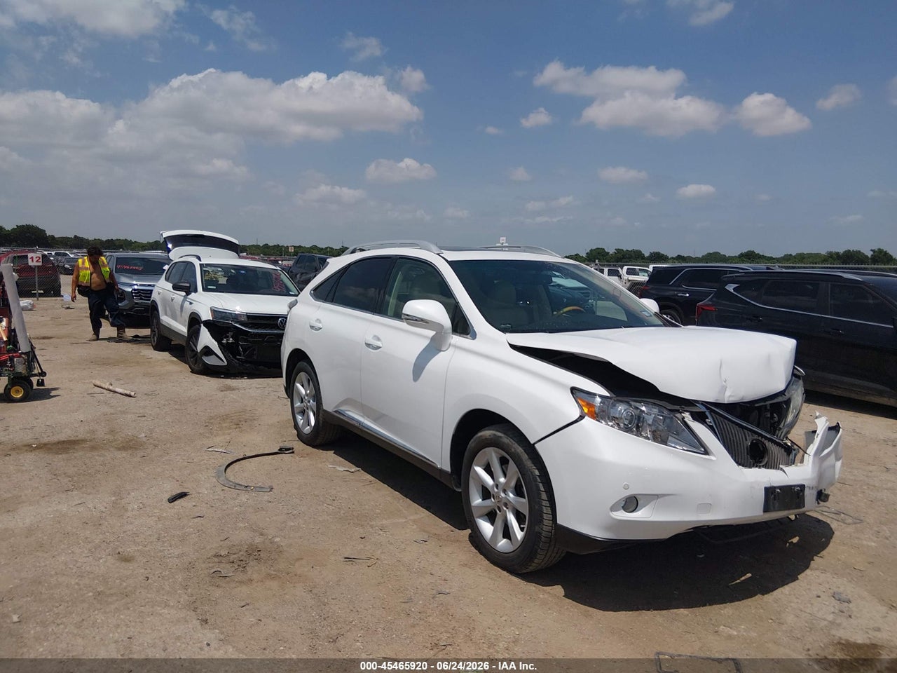 2T2ZK1BA4BC****** · 2011 LEXUS RX 350