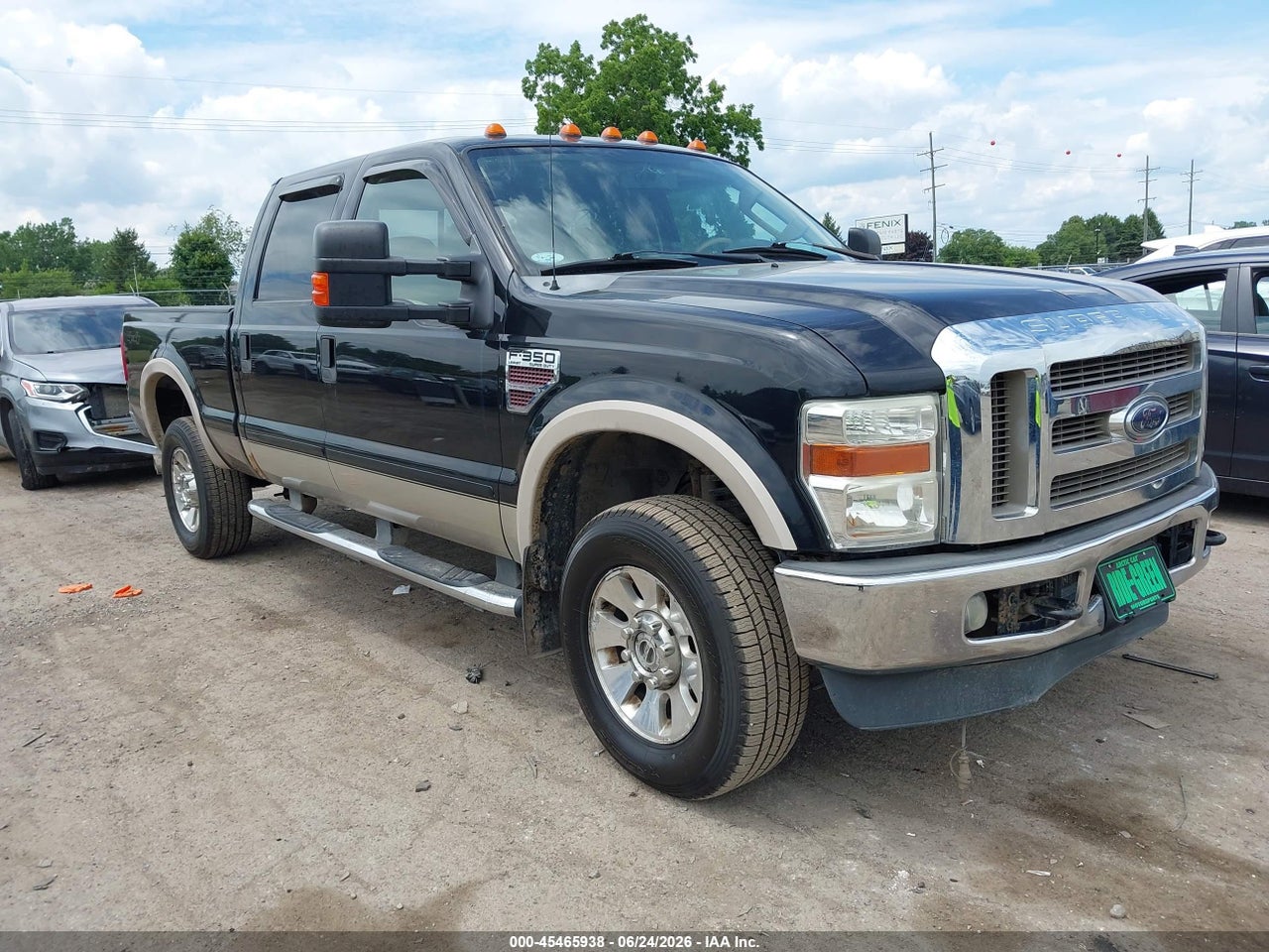 1FTWW31R18E****** · 2008 FORD SUPER DUTY F-350 SRW FX4/HARLEY-DAVIDSON/KING RANCH/LARIAT/XL/XLT