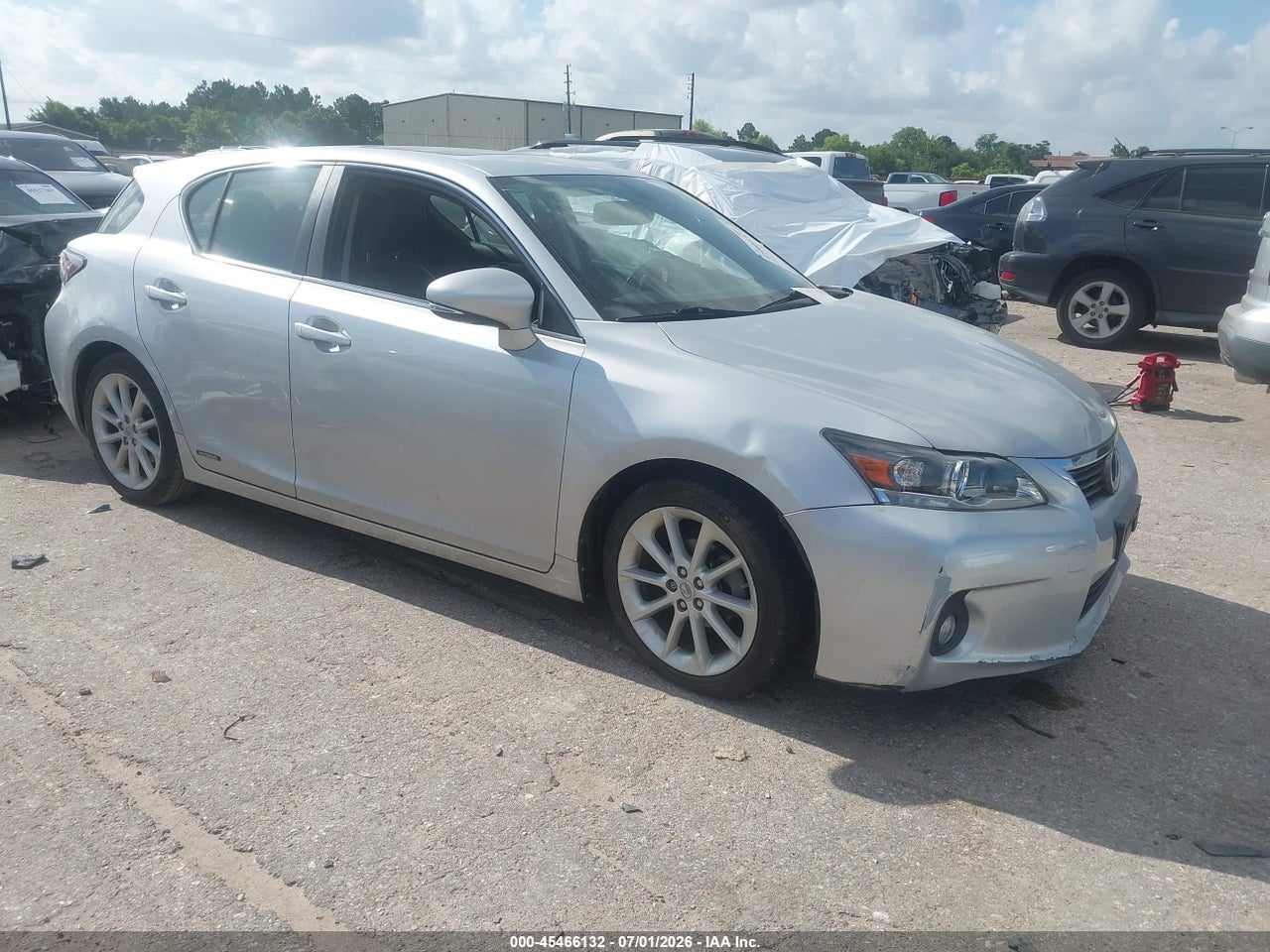 JTHKD5BH6D2****** · 2013 LEXUS CT 200H