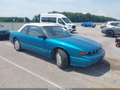 1G3WT34T2PD****** · 1993 OLDSMOBILE CUTLASS SUPREME