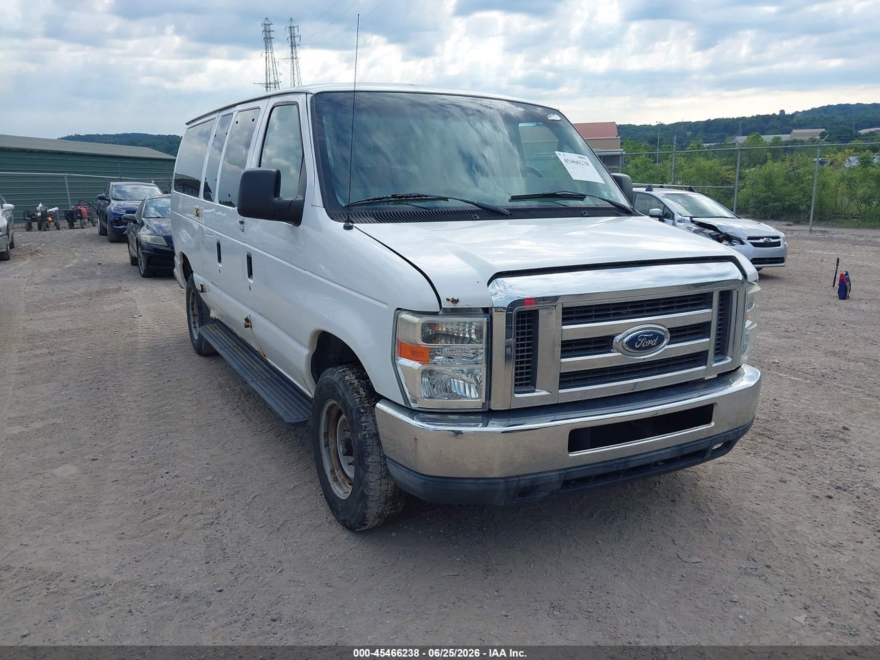 1FBNE3BL0BD****** · 2011 FORD E-350 SUPER DUTY XL/XLT