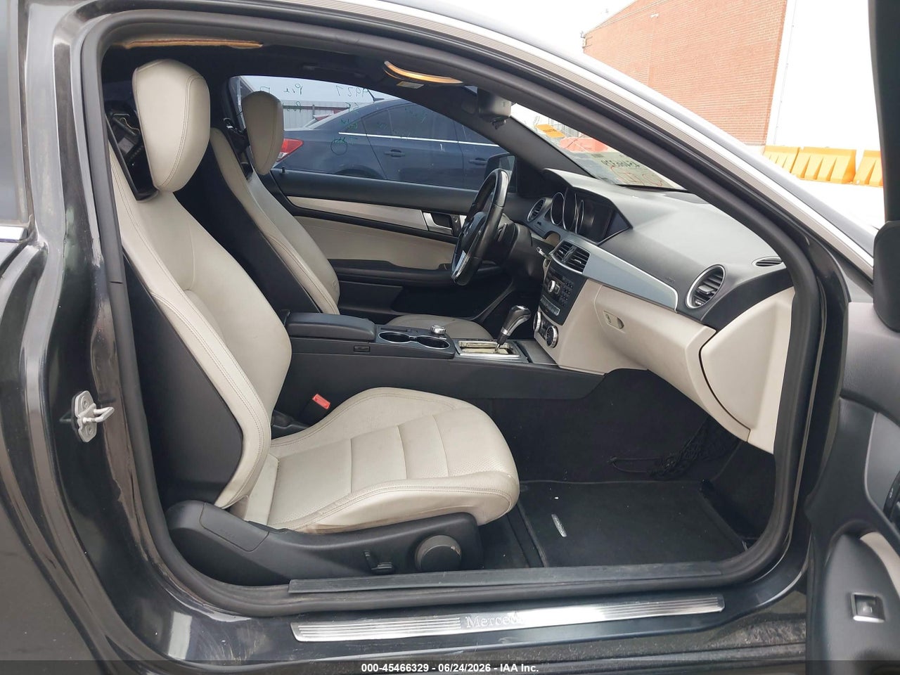 2012 MERCEDES-BENZ C 250   · 5/11