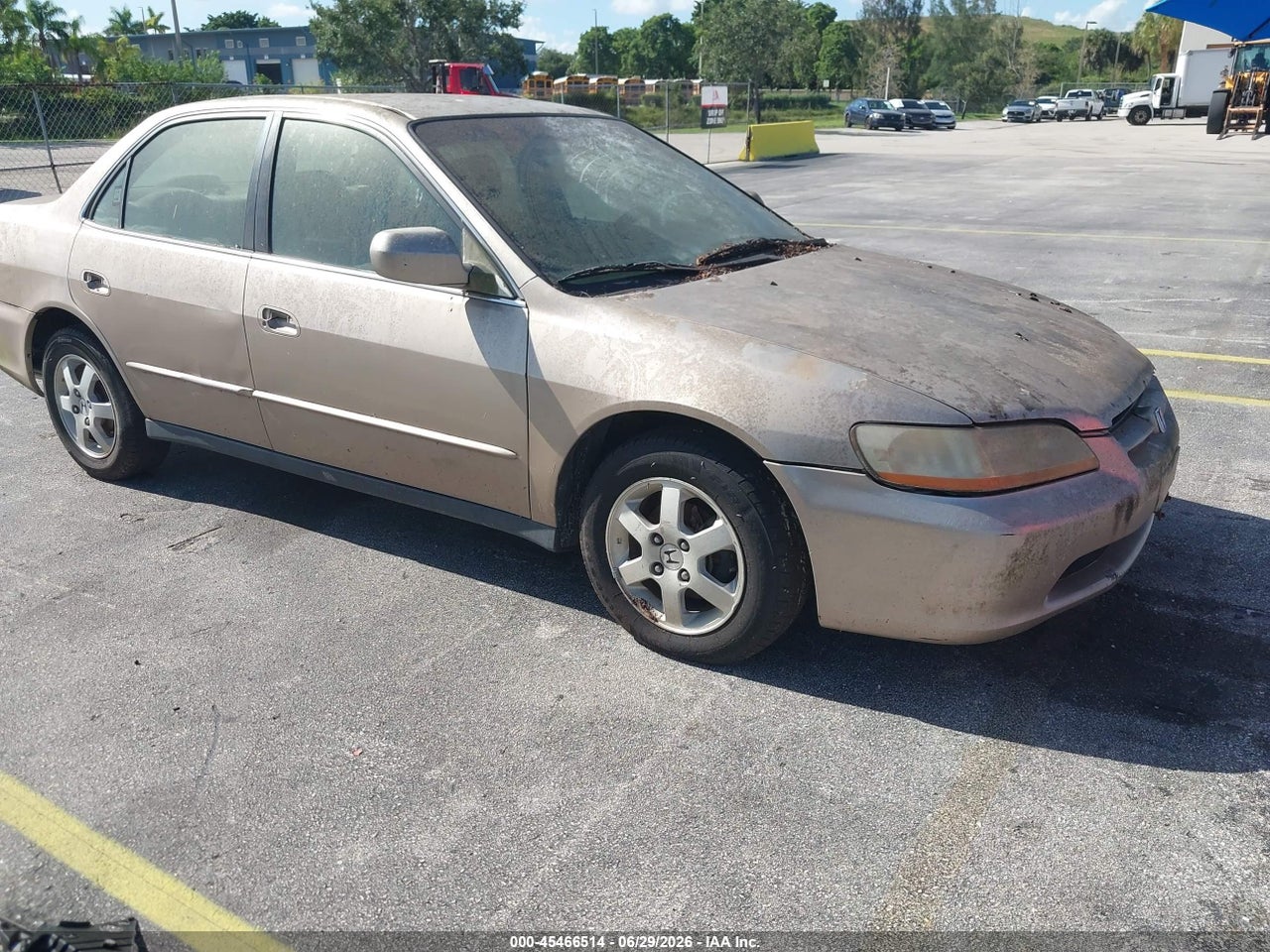 JHMCG6691YC****** · 2000 HONDA ACCORD 2.3 SE
