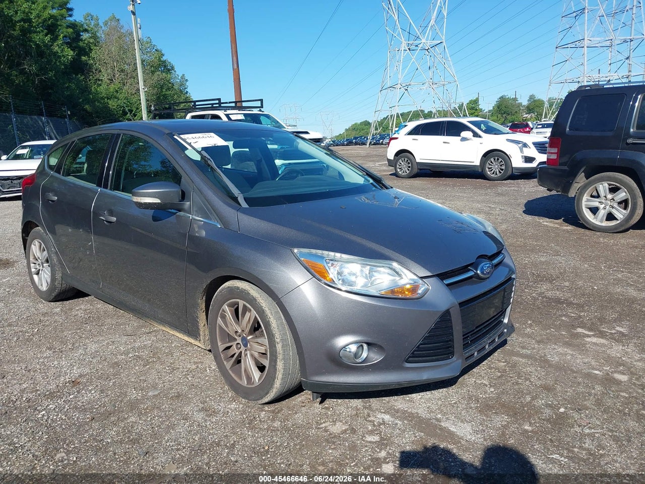 1FAHP3M21CL****** · 2012 FORD FOCUS SEL