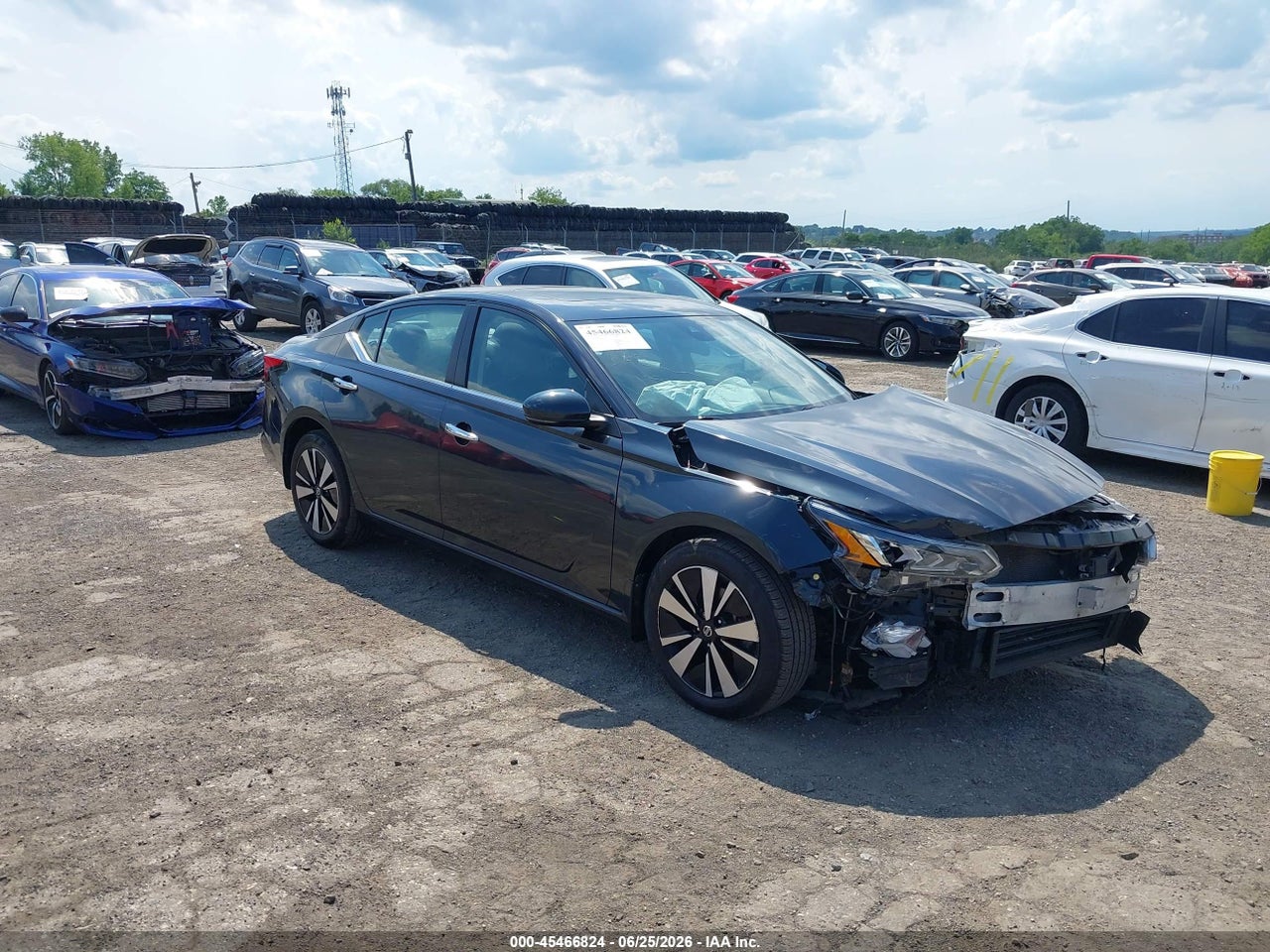 1N4BL4DV0NN****** · 2022 NISSAN ALTIMA SV FWD